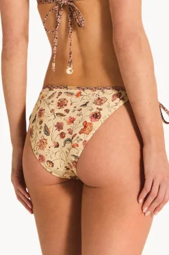Alisande Miranda Bottom