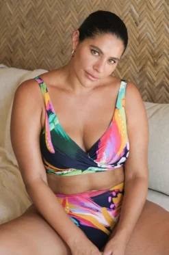 Chelona Delacroix Cross Front Bra
