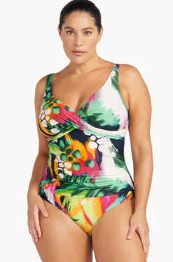 Chelona Delacroix One Piece
