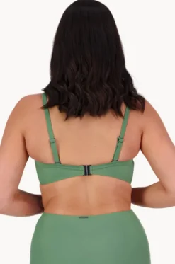 Contours E Cup Cross Front Bra