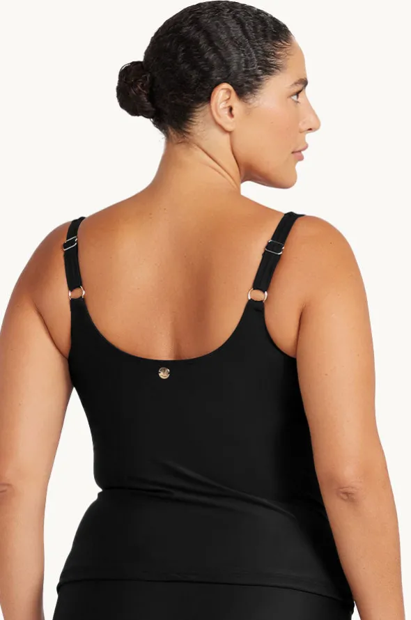 Hues Delacroix Singlet