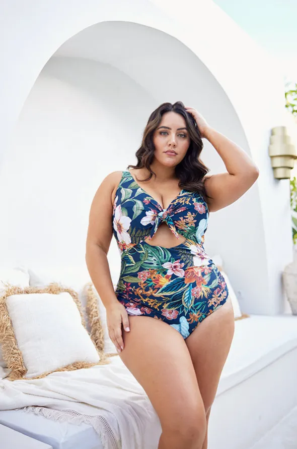 Into The Saltu Cezanne D/DD Cup One Piece