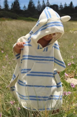 Kids Sammy The Seagull Hooded Towel