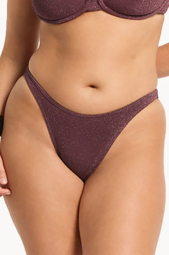 Lurex Scene Brief