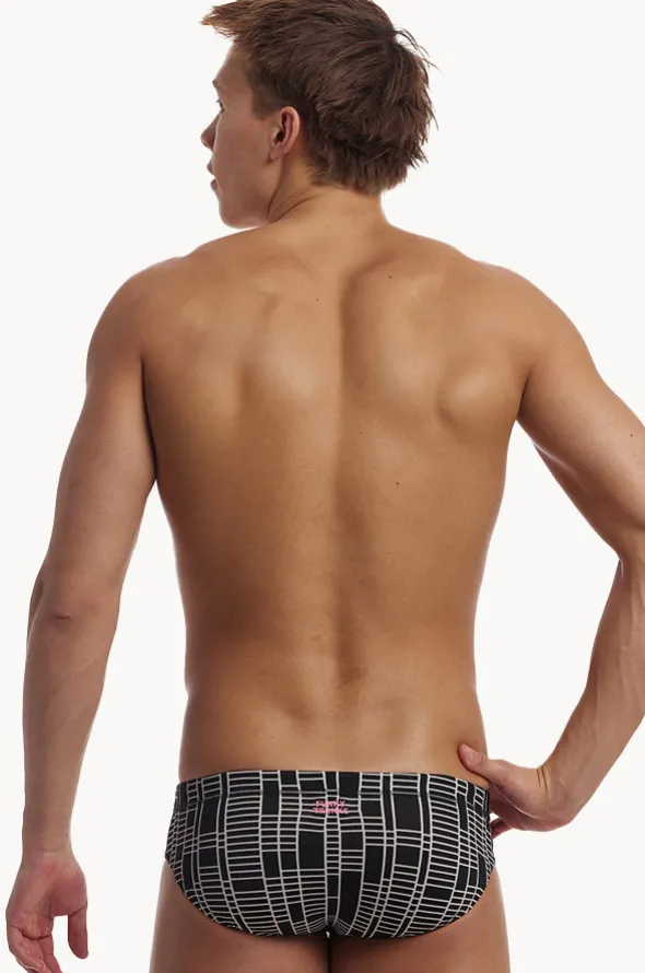 Mens Up The Ladder Brief