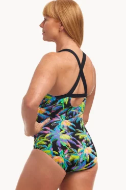 Paradise Please Brace Me Back One Piece