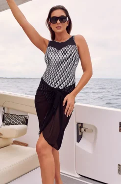 Plain Mesh Sarong