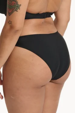 Plain 90's Brief