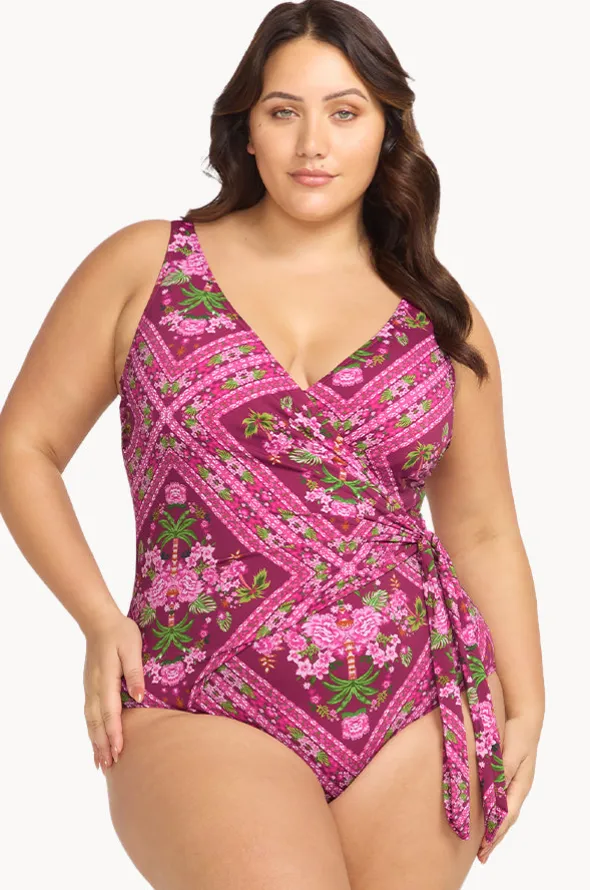 Shambala Hayes D/DD Cup One Piece