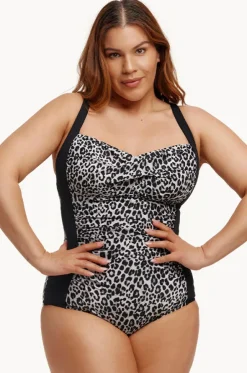Snow White DD/E Cup Twist Front One Piece