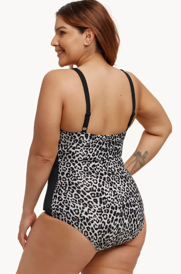 Snow White DD/E Cup Twist Front One Piece